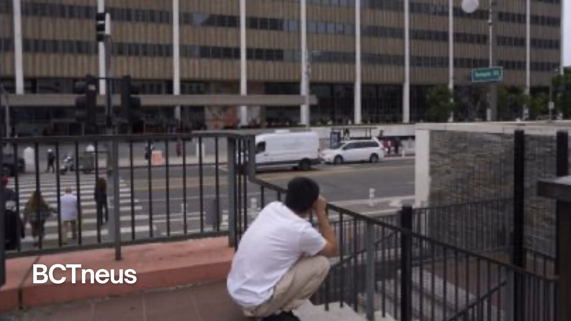 Articulo - Con miedo al ICE, comienza el ciclo escolar en Los Ángeles