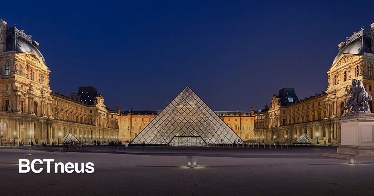 Articulo - Joyas de Napoleón y Eugenia robadas: museo del Louvre se mantiene cerrado