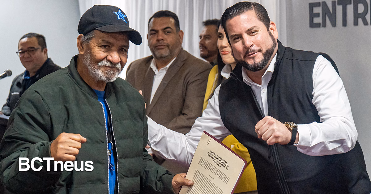 Articulo - Con títulos de propiedad, 80 familias de Tijuana aseguran su futuro