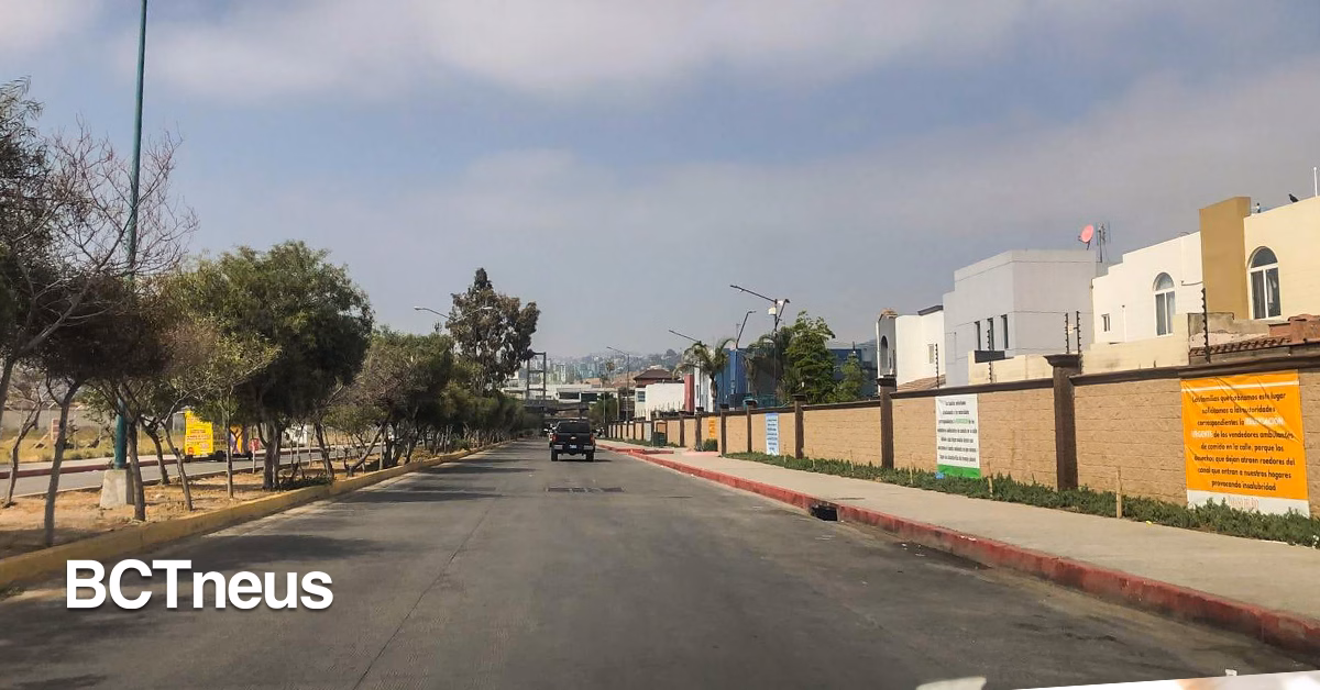 Articulo - Con diálogo y consenso, reubican a comerciantes ambulantes de Tercera Etapa del Río