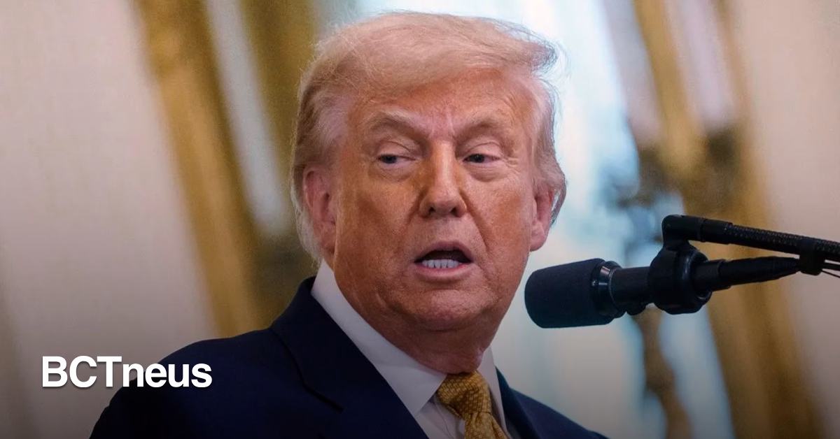 Articulo - Trump padece insuficiencia venosa crónica, revela Casa Blanca