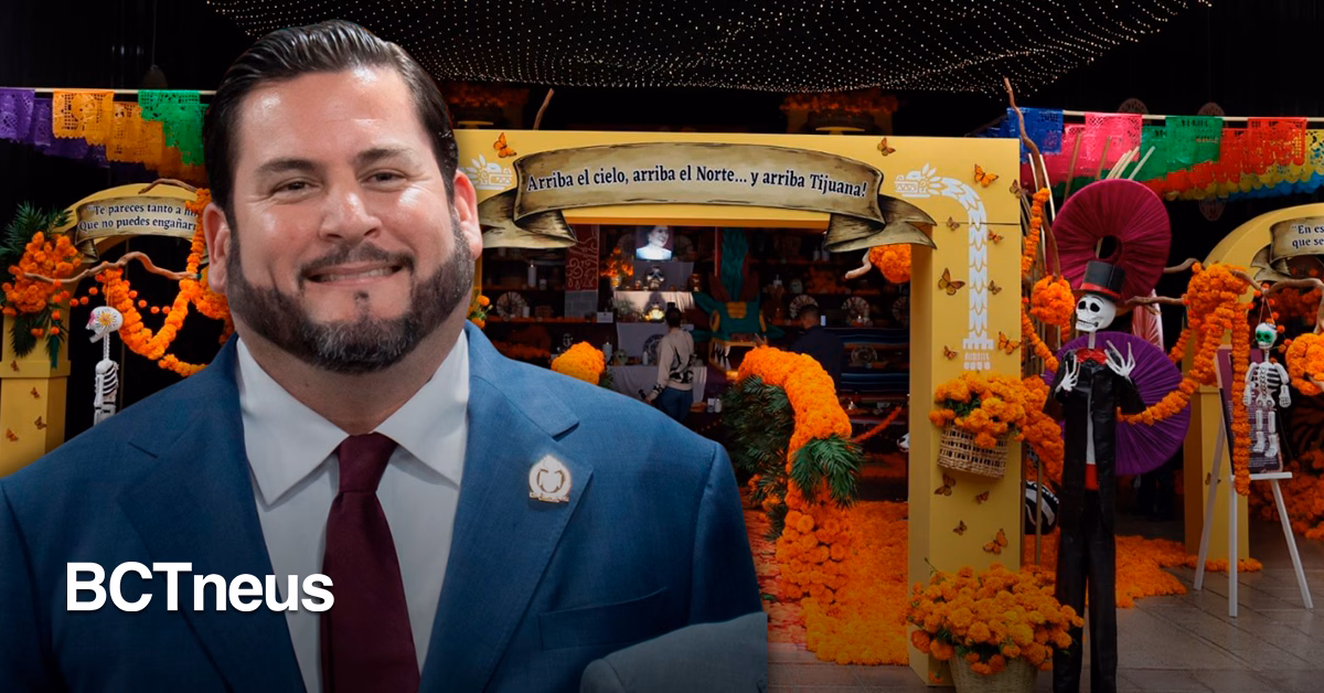 Articulo - Tijuana honra a Ifigenia Martínez con altar de muertos en Palacio Municipal