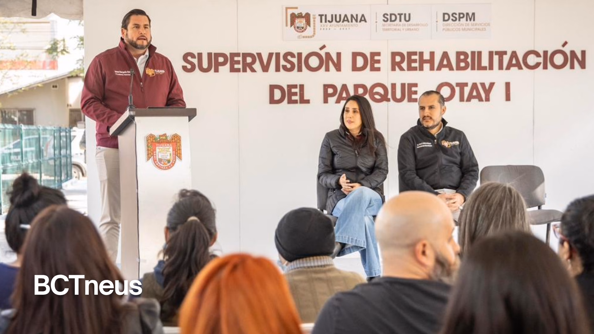 Articulo - Alcalde Ismael Burgueño supervisa rehabilitación del Parque Otay I en Tijuana