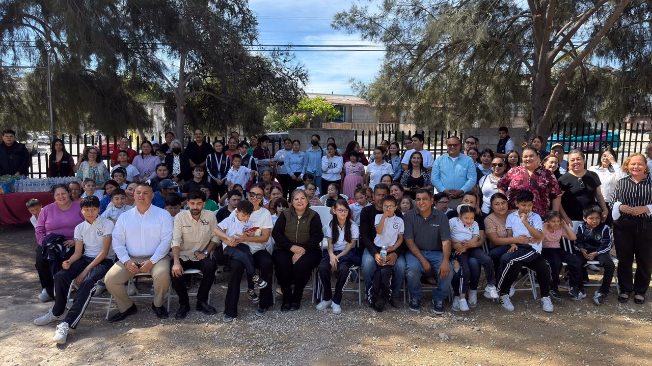 Articulo - Evangelina Moreno en Tijuana: inaugura parque para niños con discapacidad