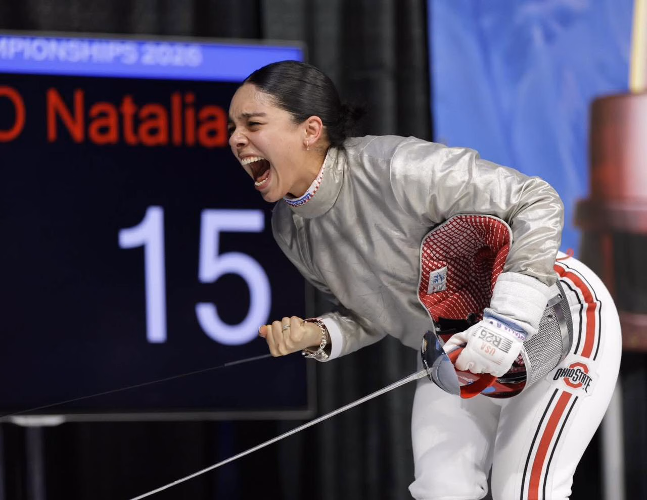 Articulo - Burgueño reconoce a Natalia Botello por campeonato nacional en la NCAA