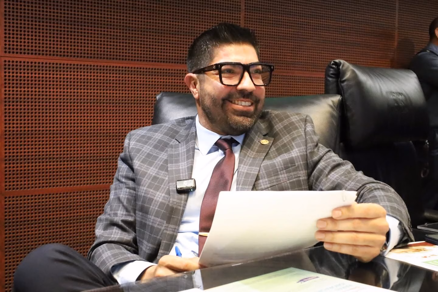 Articulo - Ayala Robles respalda a Roberto Velasco como nuevo canciller de México