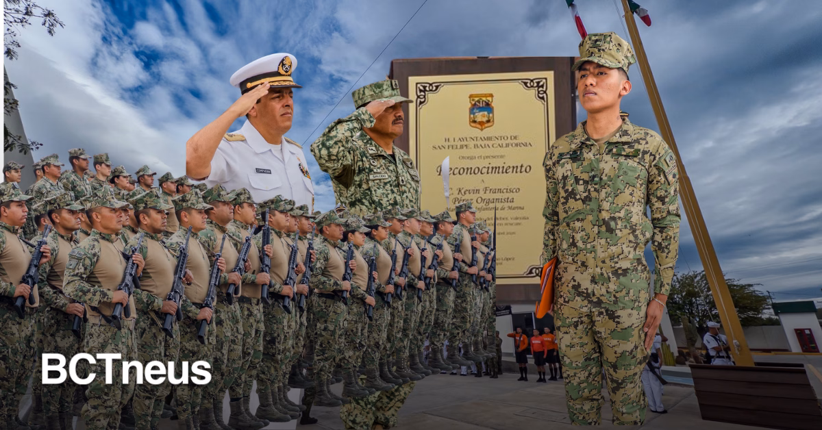 Articulo - Reconocimiento heroico: Honran acto de marino en San Felipe tras rescate de jóvenes en el mar