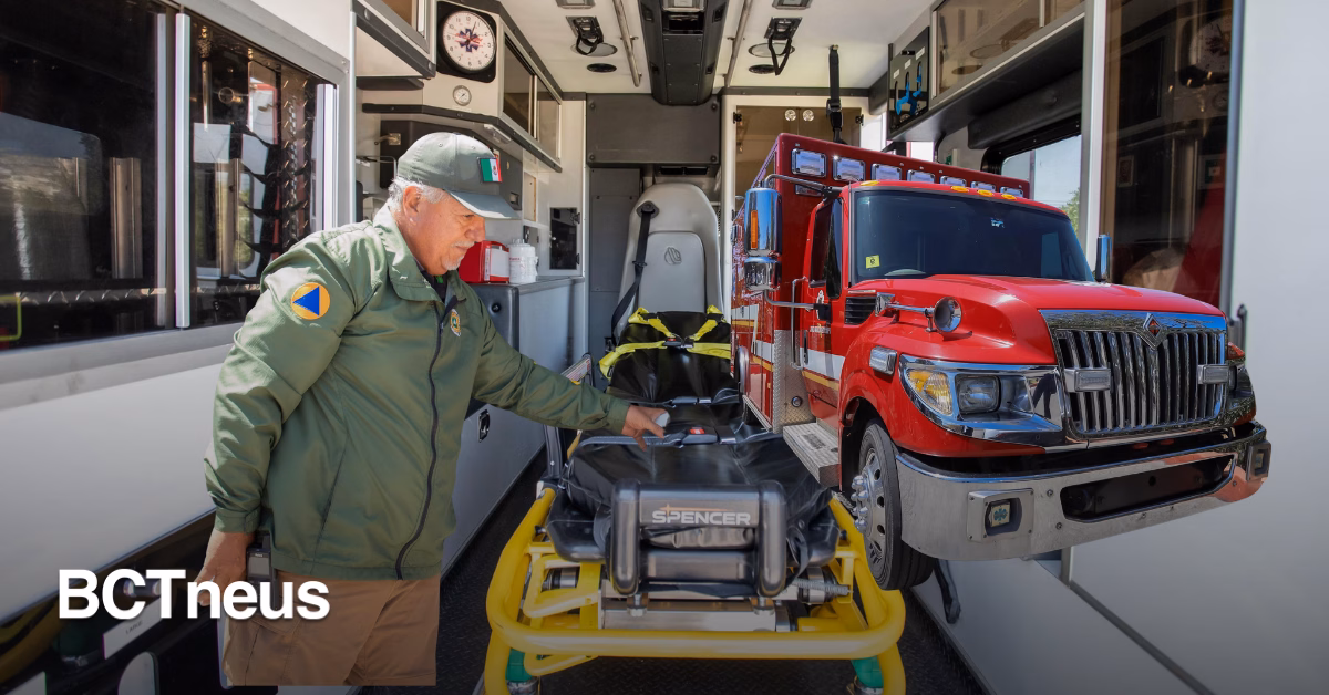 Articulo - Instala Gobierno de Tijuana servicio de ambulancia permanente en Santa Fe