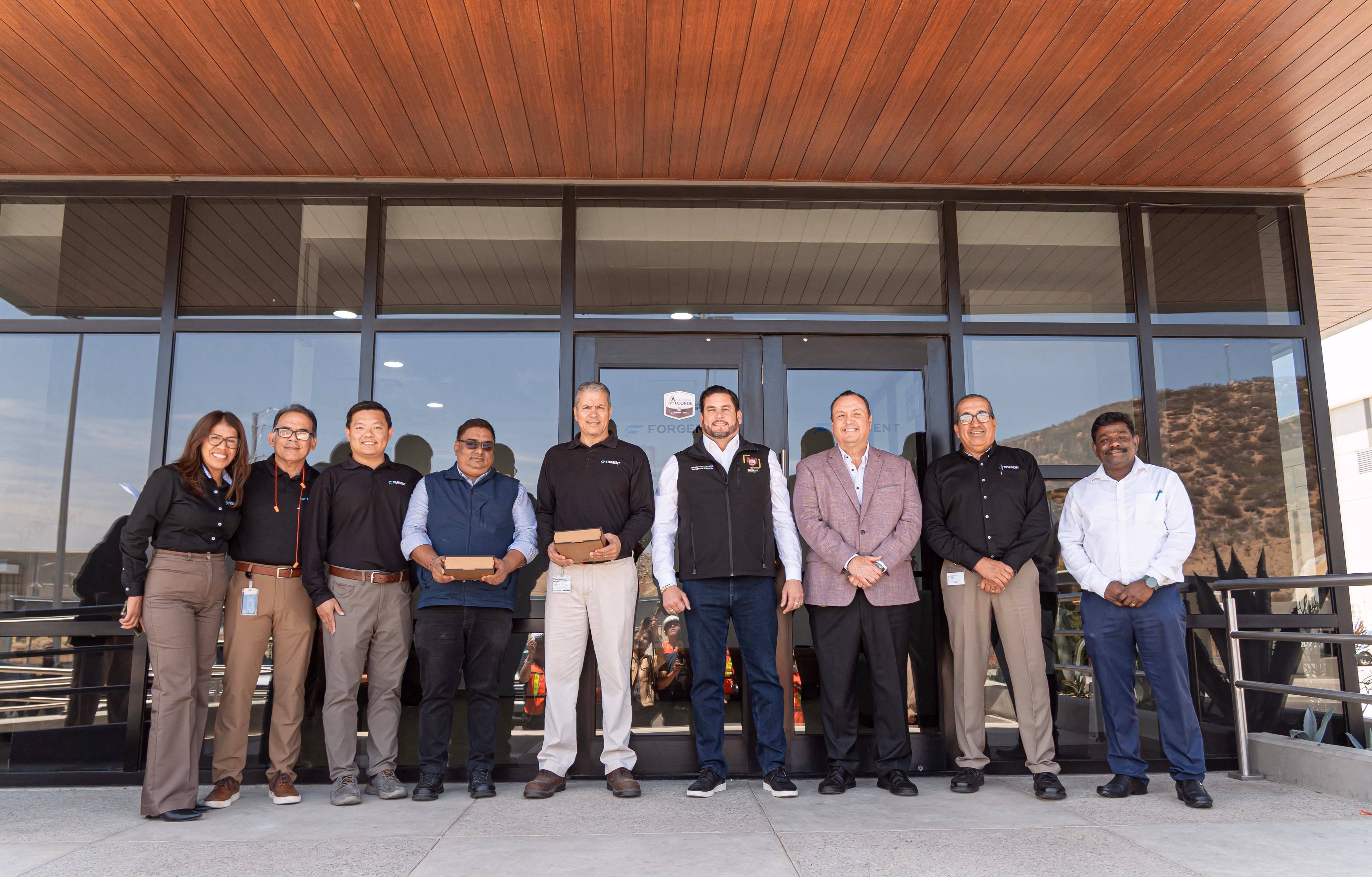 Articulo - Burgueño entrega distintivo ACORDE a empresa con plan de expansión en Tijuana