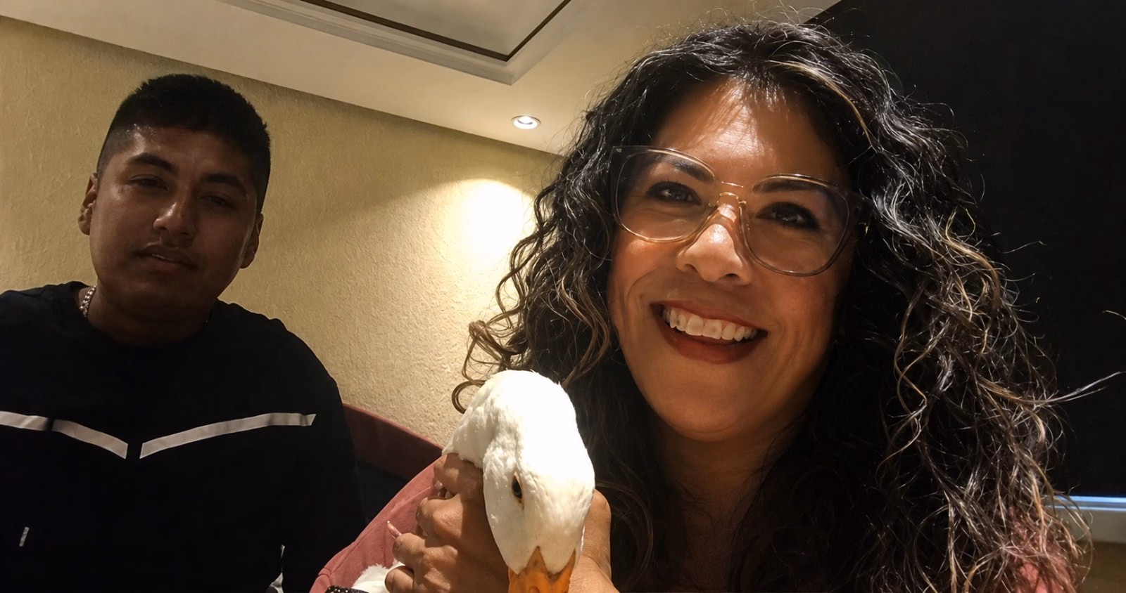 Articulo - Familia del “Pato Merlín” recibe nueva casa y agradece apoyo de Sheinbaum