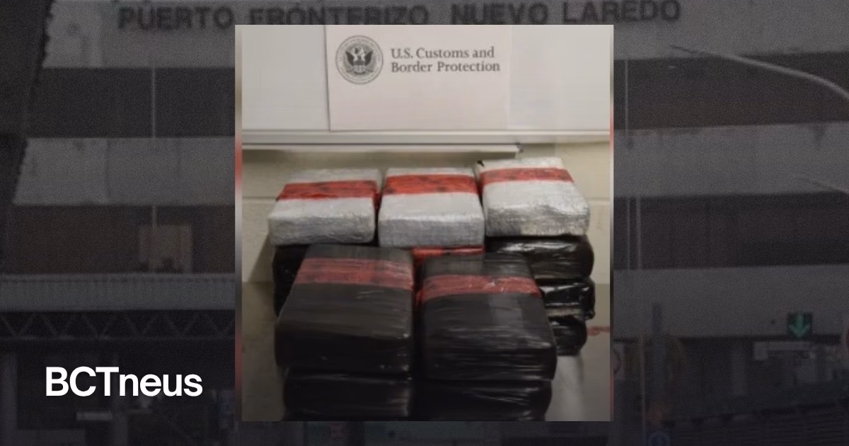 Articulo - Cae mujer en la aduana de Laredo intentando cruzar 121 kilos de cocaína ocultos en su auto.